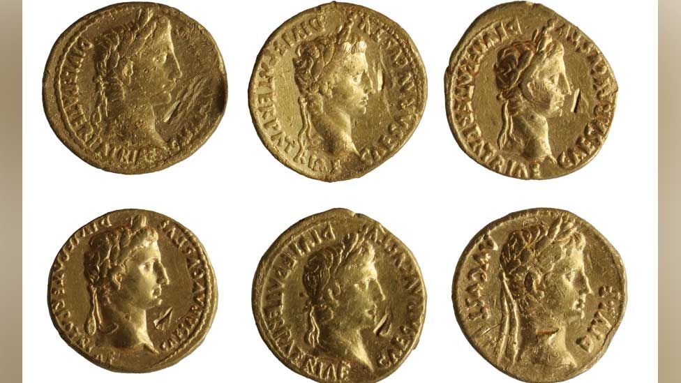 Roman gold coin hoard - Norwich.jpeg